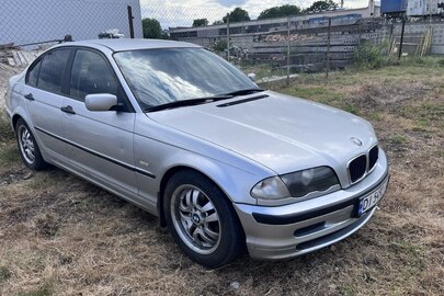 Легковий автомобіль BMW 318, 2000 р.в., ДНЗ DI5492IA, сірого кольору, номер шасі кузова WBAAL310X0AY21688
